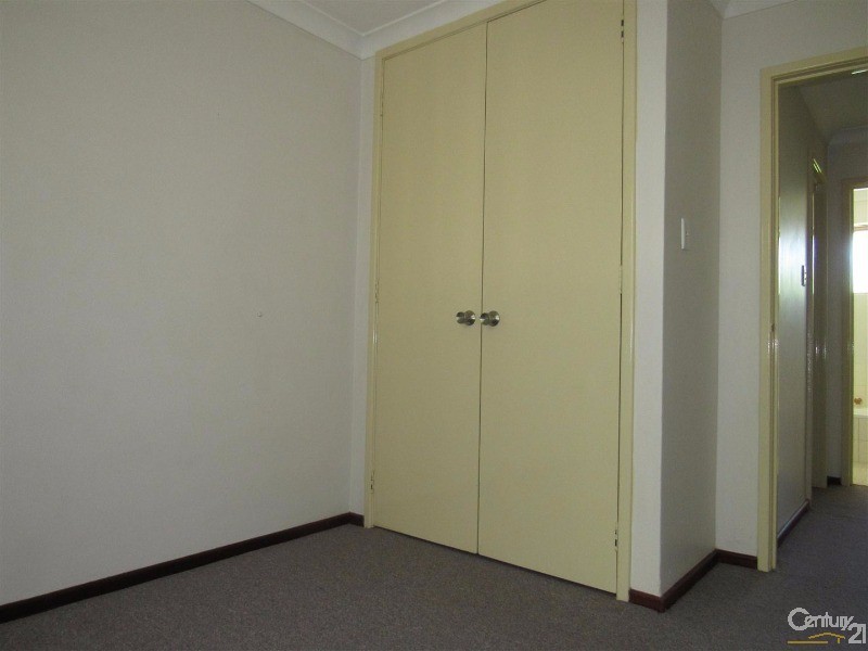 15 Millgrove Avenue, Cooloongup WA 6168