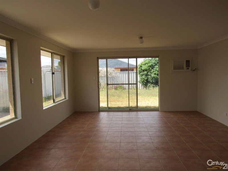 48B Toledo Circuit, Port Kennedy WA 6172