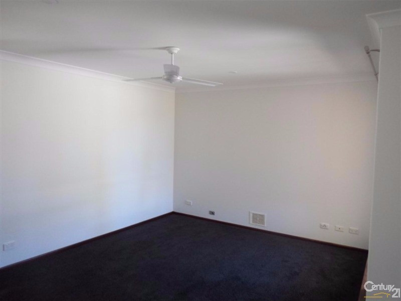 35 Gumnut Crescent, Safety Bay WA 6169