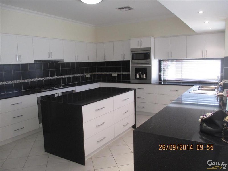 30 Minchin Turn, Baldivis WA 6171