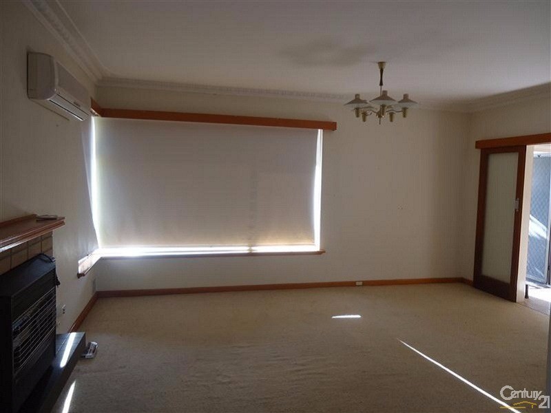 14 Dolphin Road, Safety Bay WA 6169