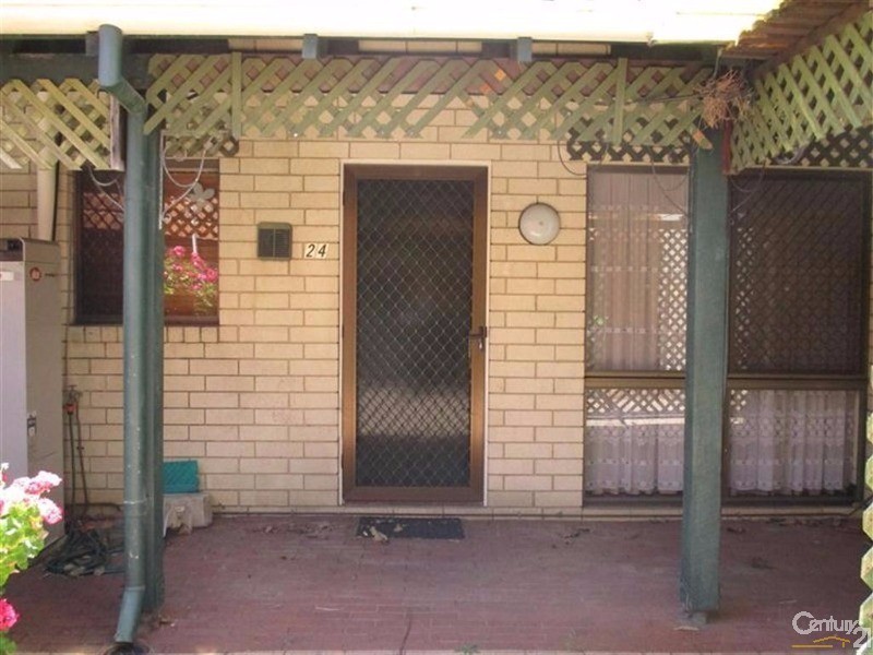 24/13 Merope Close, Rockingham WA 6168