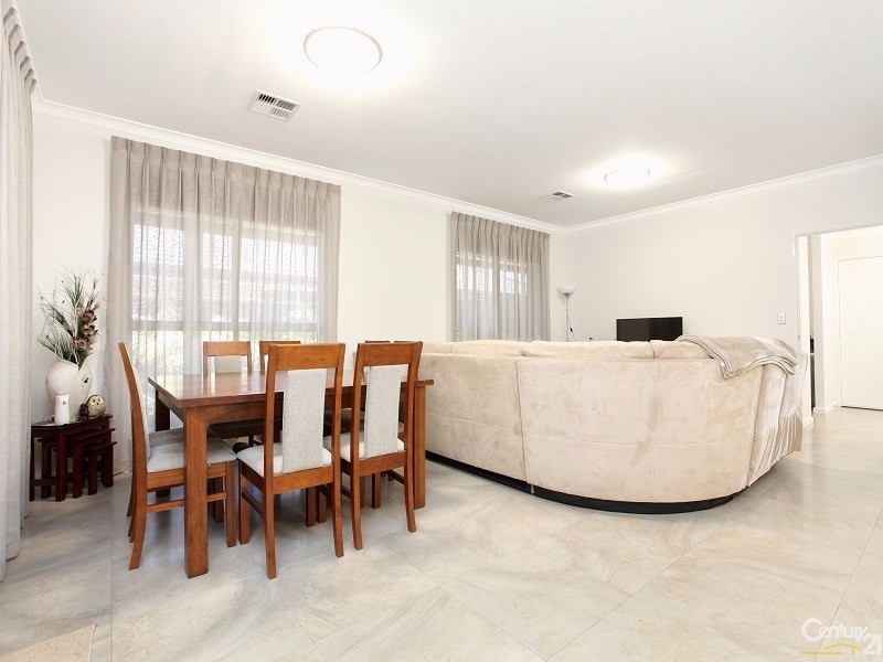 71 Argonaut Avenue, Waikiki WA 6169