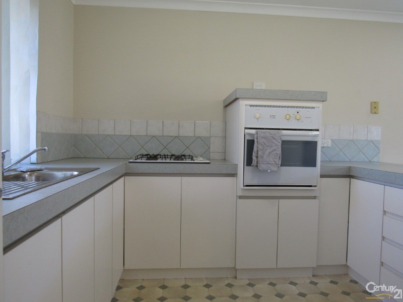 Unit 11/26-30 Bolsabay Drive, Waikiki WA 6169