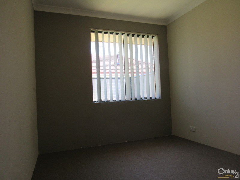 Unit 11/26-30 Bolsabay Drive, Waikiki WA 6169