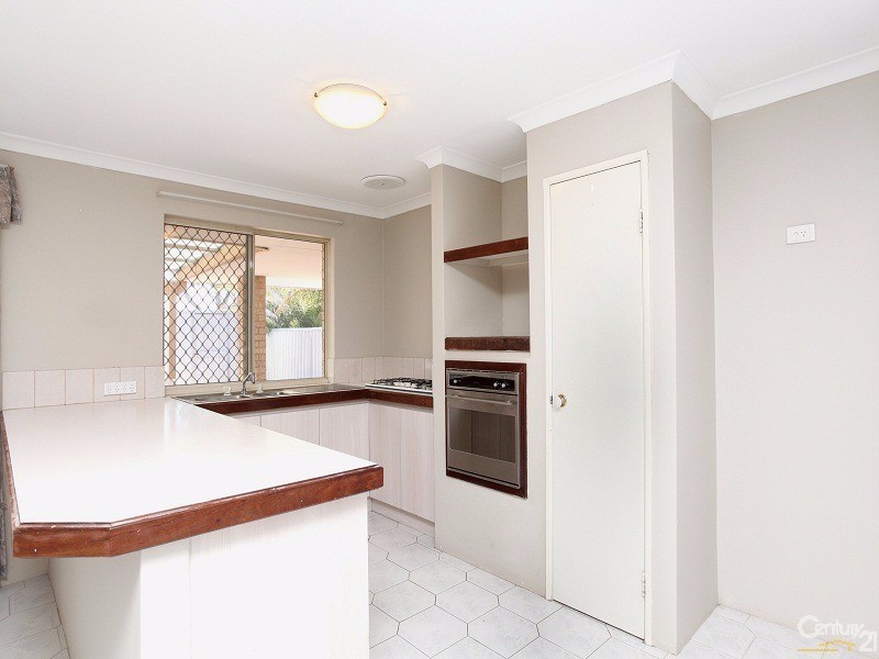 4 Cardinal Gardens, Warnbro WA 6169