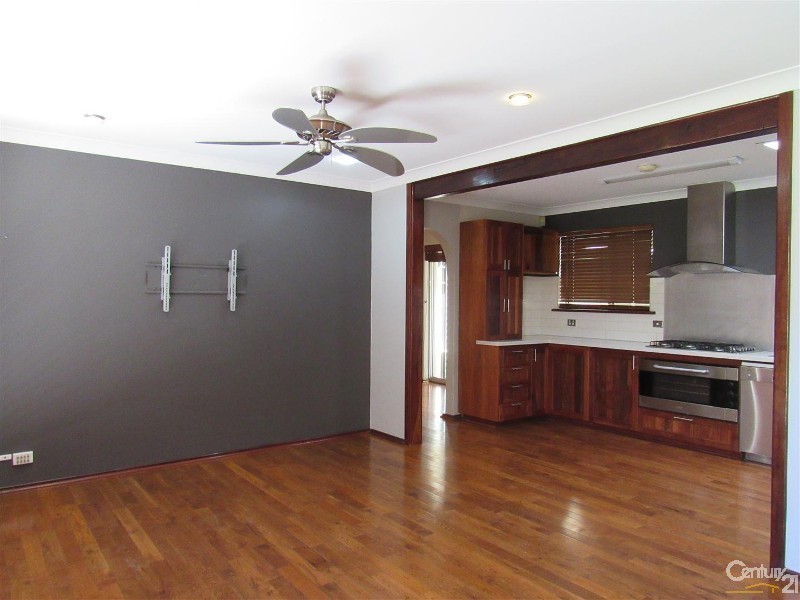 45 Brixham Way, Warnbro WA 6169