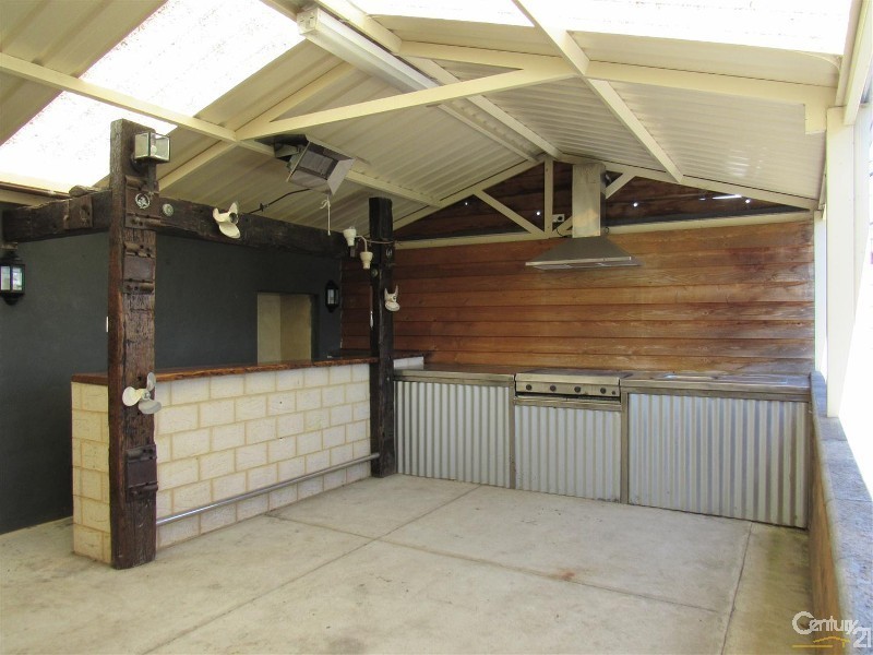 45 Brixham Way, Warnbro WA 6169