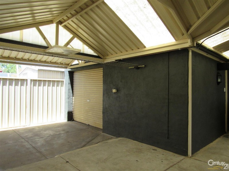 45 Brixham Way, Warnbro WA 6169