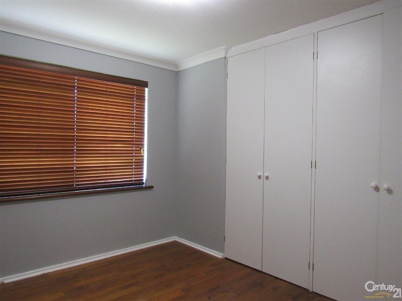 45 Brixham Way, Warnbro WA 6169