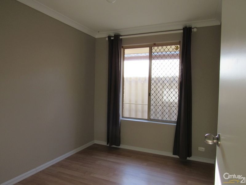 19 Lakemba Way, Waikiki WA 6169