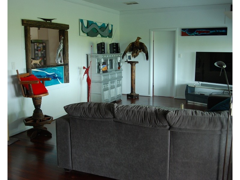 183 Rockingham Beach Road, Rockingham WA 6168