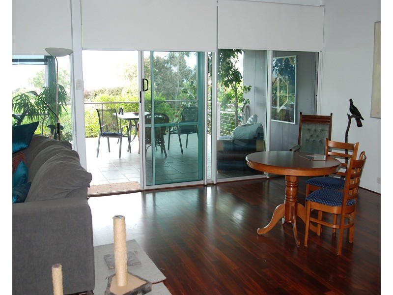 183 Rockingham Beach Road, Rockingham WA 6168