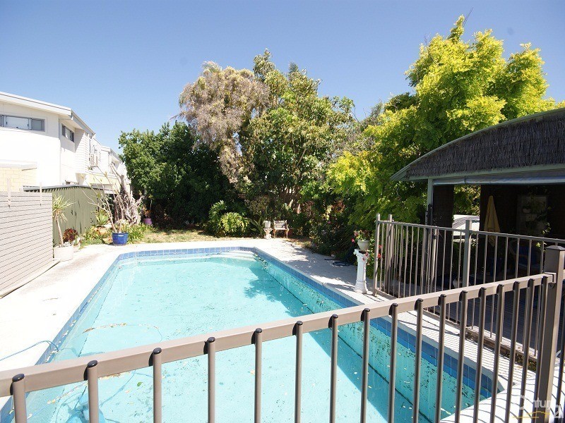 183 Rockingham Beach Road, Rockingham WA 6168