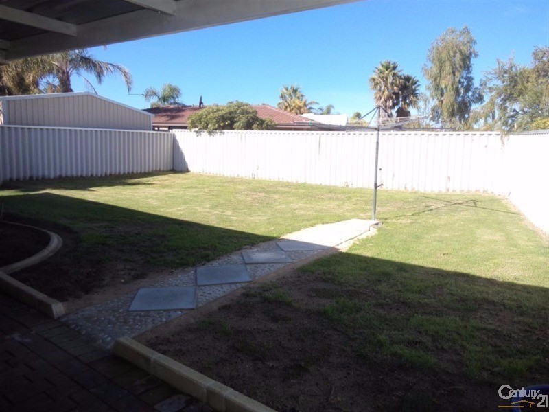 6 Bondi Crescent, Warnbro WA 6169