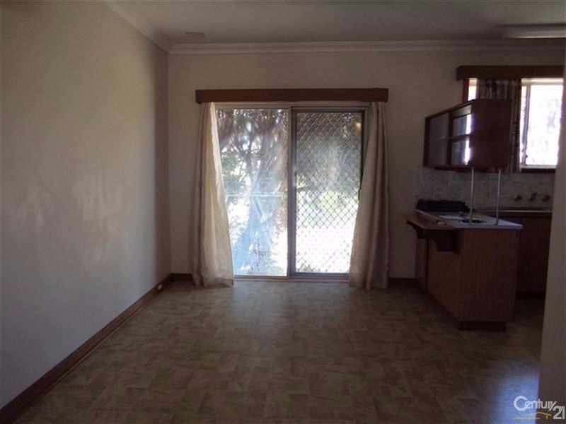 14 Liverpool Street, Shoalwater WA 6169