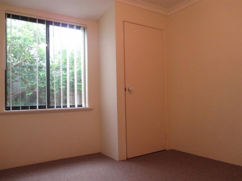 9 Fontenay Court, Port Kennedy WA 6172