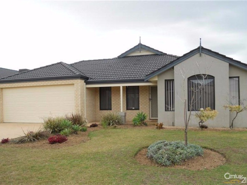 9 Cronulla Road, Secret Harbour WA 6173