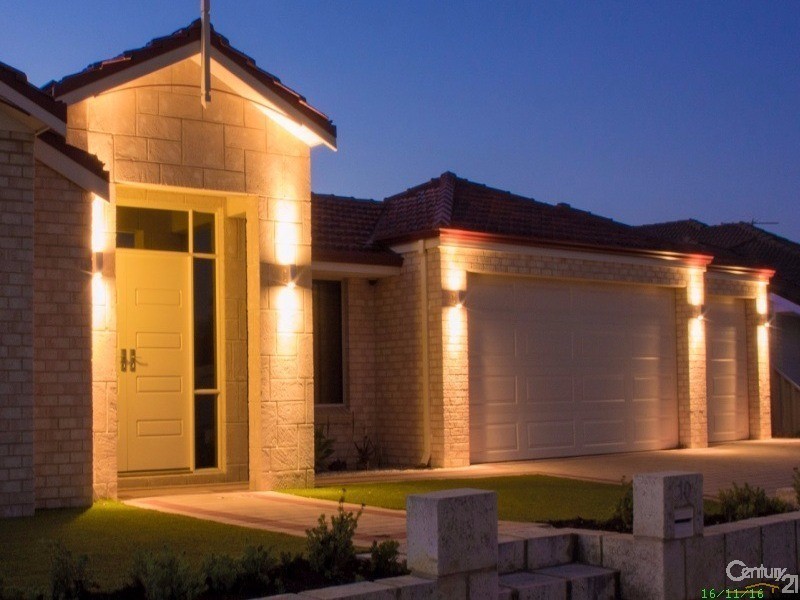 10 Montmartre Green, Port Kennedy WA 6172