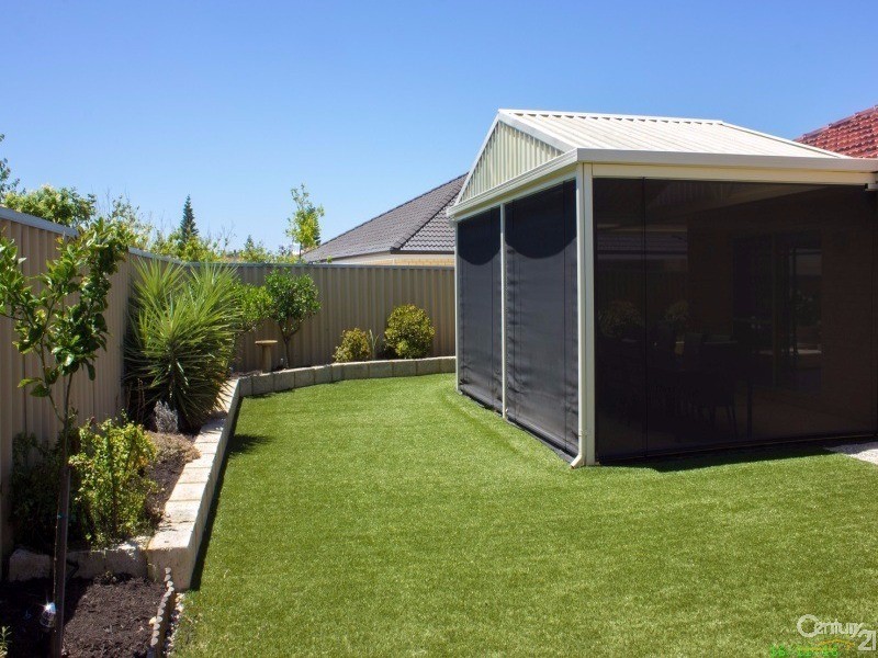 10 Montmartre Green, Port Kennedy WA 6172