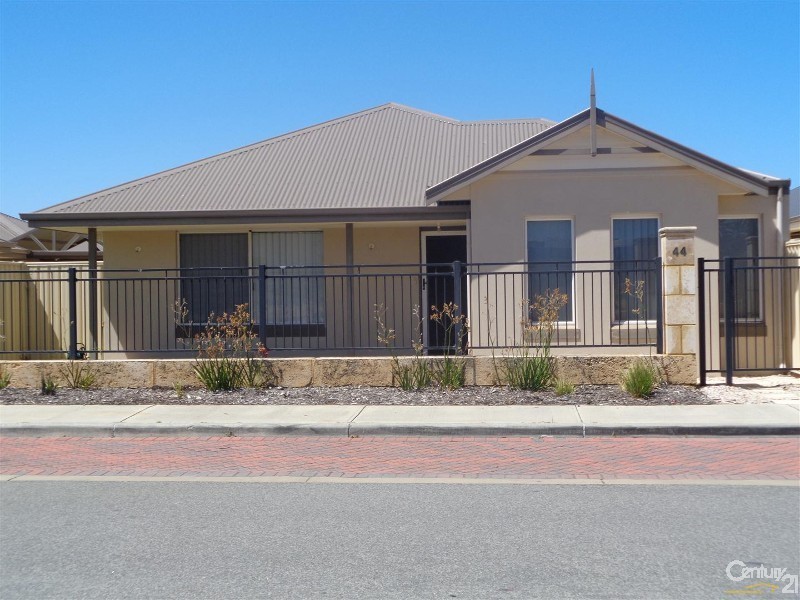 44 Clarkshill Road, Secret Harbour WA 6173