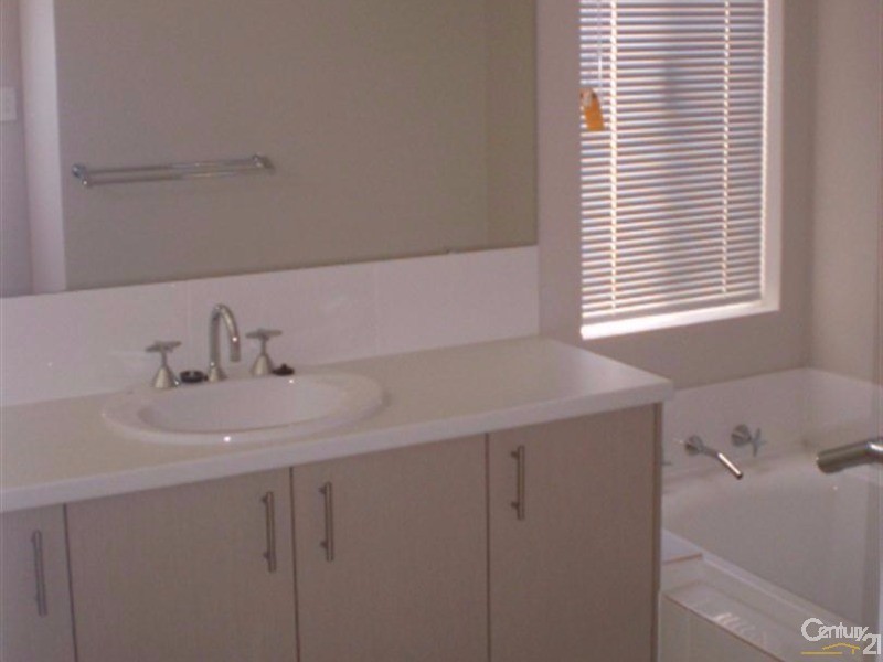 44 Clarkshill Road, Secret Harbour WA 6173