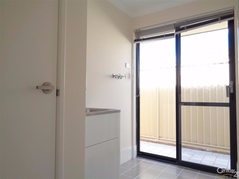 16 Monjon Way, Baldivis WA 6171