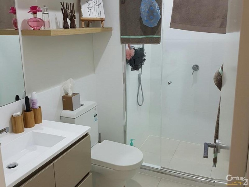 8/82 Lewington Street, Rockingham WA 6168