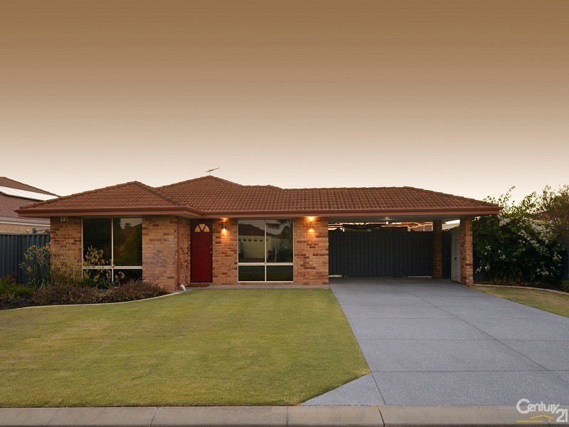 10 Silvertop Circle, Warnbro WA 6169