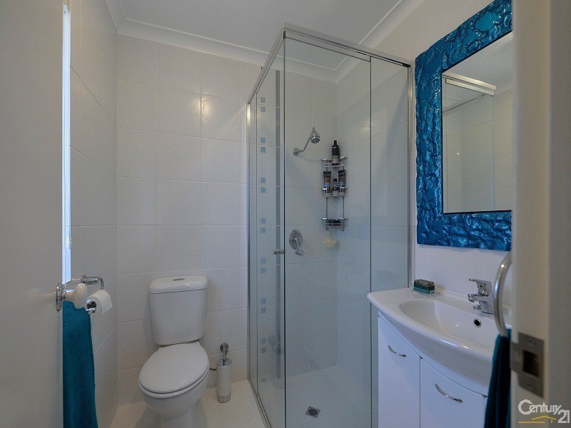 10 Silvertop Circle, Warnbro WA 6169