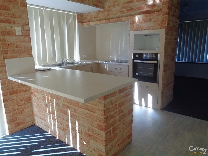 34 Dress Circle, Warnbro WA 6169