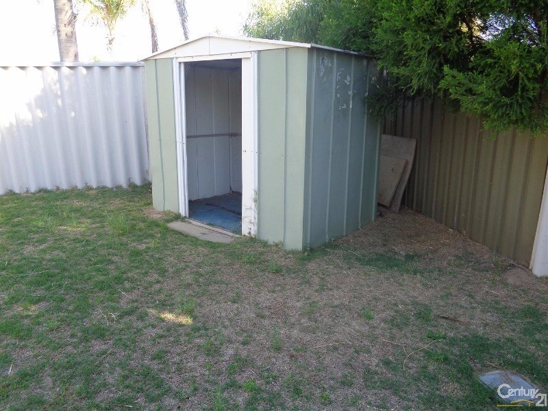 34 Dress Circle, Warnbro WA 6169