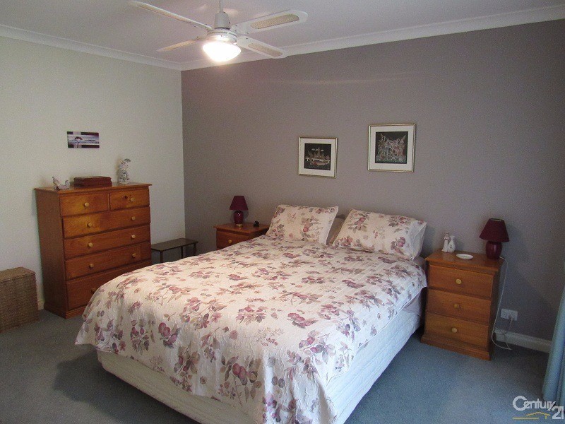 14 Bayeux Avenue, Port Kennedy WA 6172