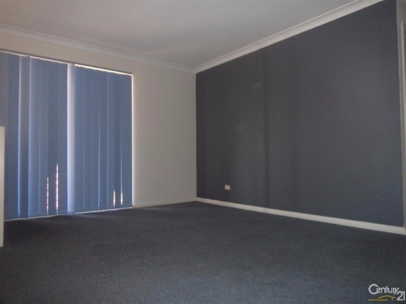 29 Studzor Street, Warnbro WA 6169