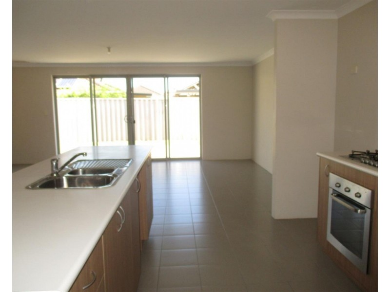 9 Celtic Crescent, Shoalwater WA 6169