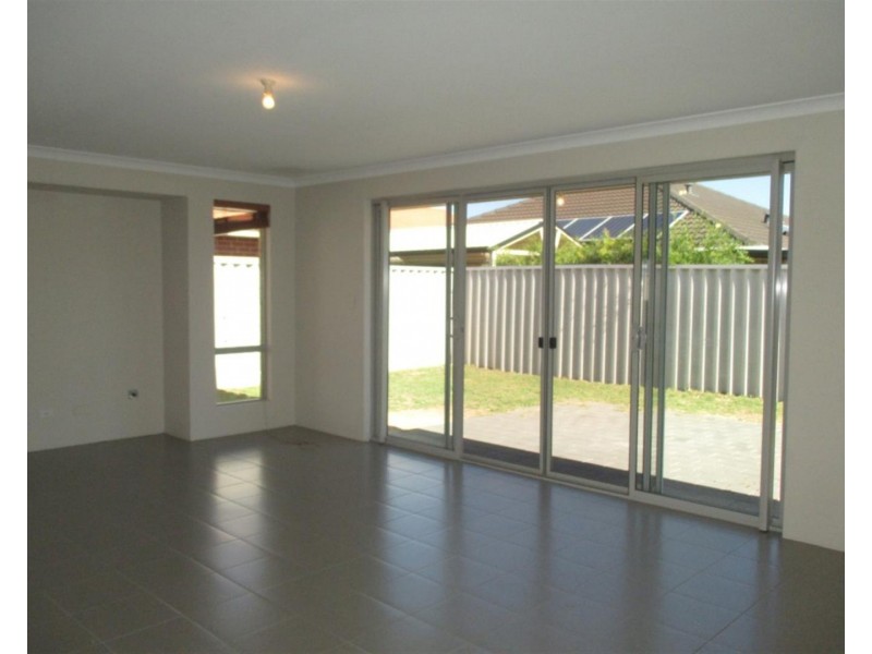 9 Celtic Crescent, Shoalwater WA 6169