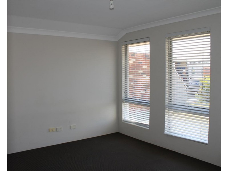 9 Celtic Crescent, Shoalwater WA 6169