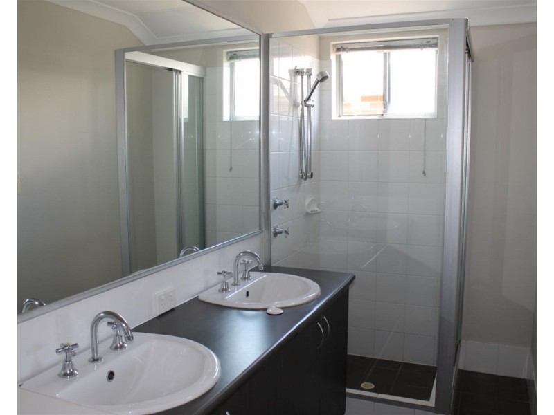 9 Celtic Crescent, Shoalwater WA 6169