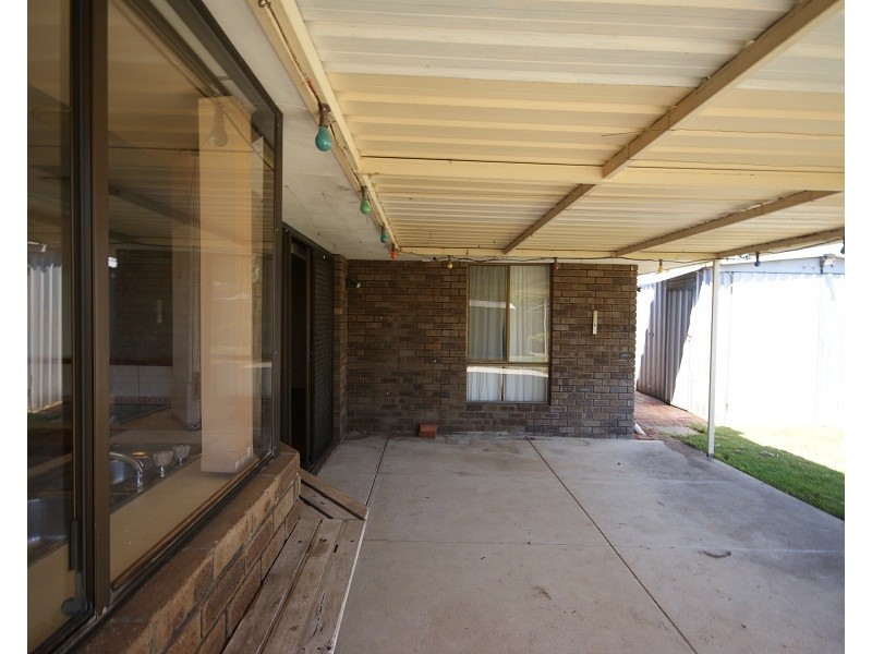 17 Concordia Way, Rockingham WA 6168