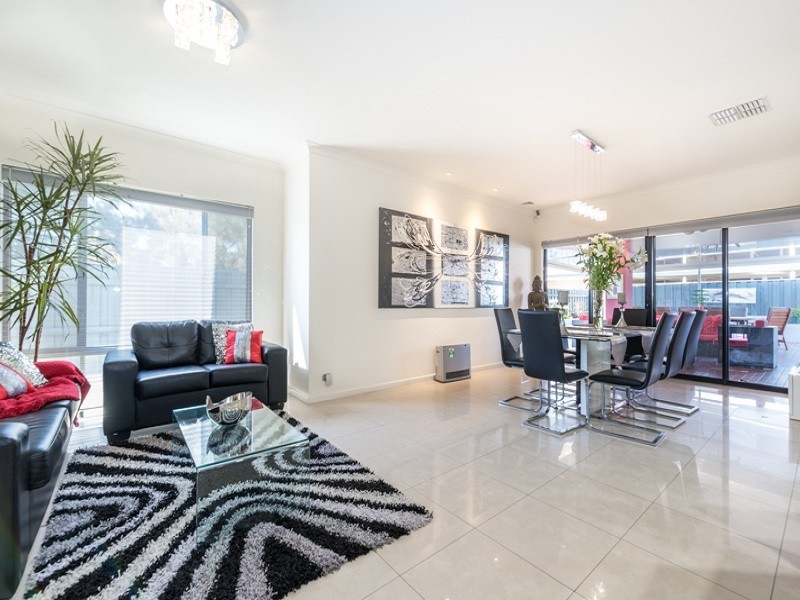 14 Lyttleton Street, Rockingham WA 6168