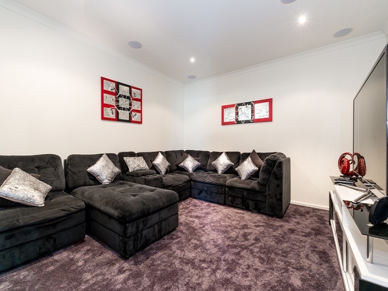 14 Lyttleton Street, Rockingham WA 6168