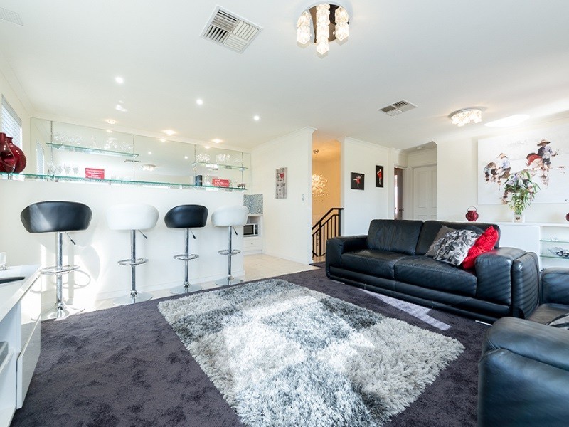 14 Lyttleton Street, Rockingham WA 6168