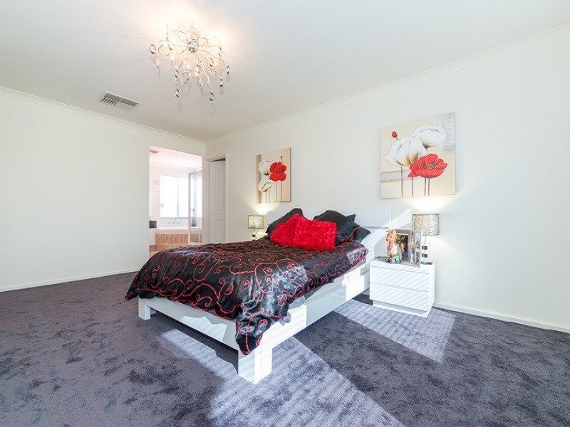 14 Lyttleton Street, Rockingham WA 6168