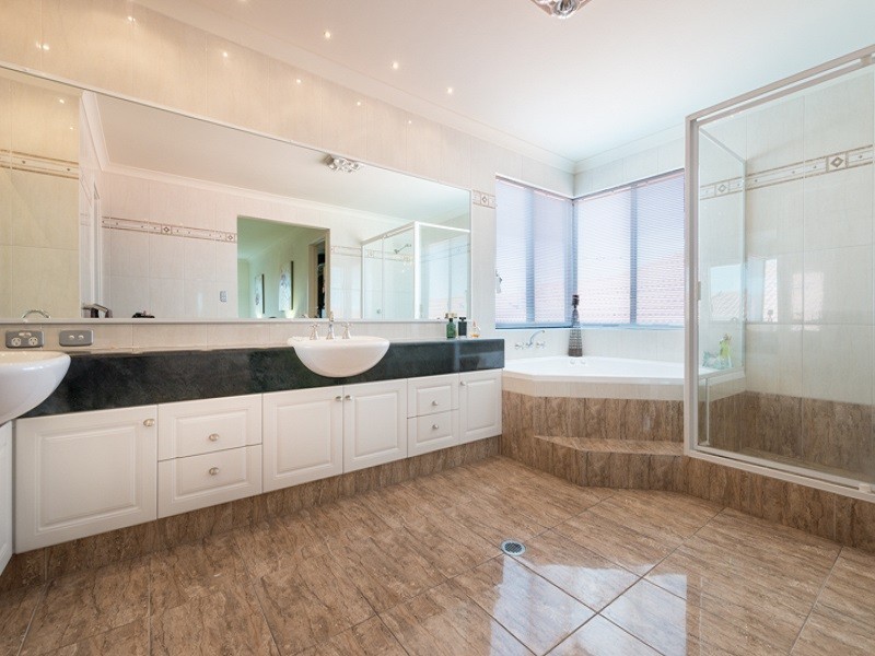 14 Lyttleton Street, Rockingham WA 6168