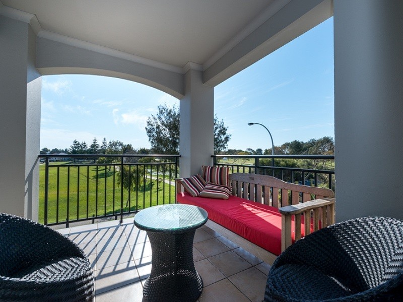 14 Lyttleton Street, Rockingham WA 6168