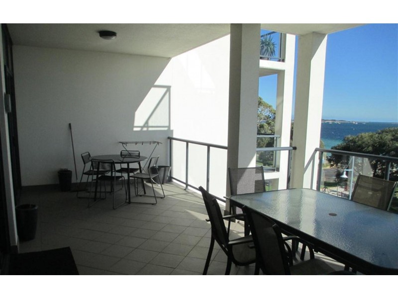 15/43 Rockingham Beach Road, Rockingham WA 6168