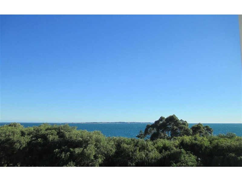 15/43 Rockingham Beach Road, Rockingham WA 6168
