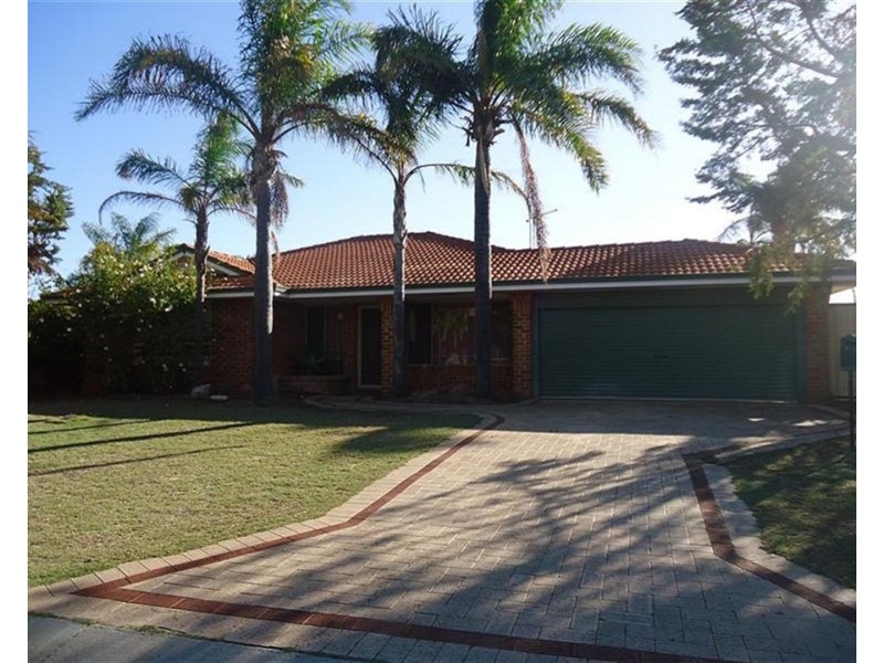 17 Kentia Close, Warnbro WA 6169