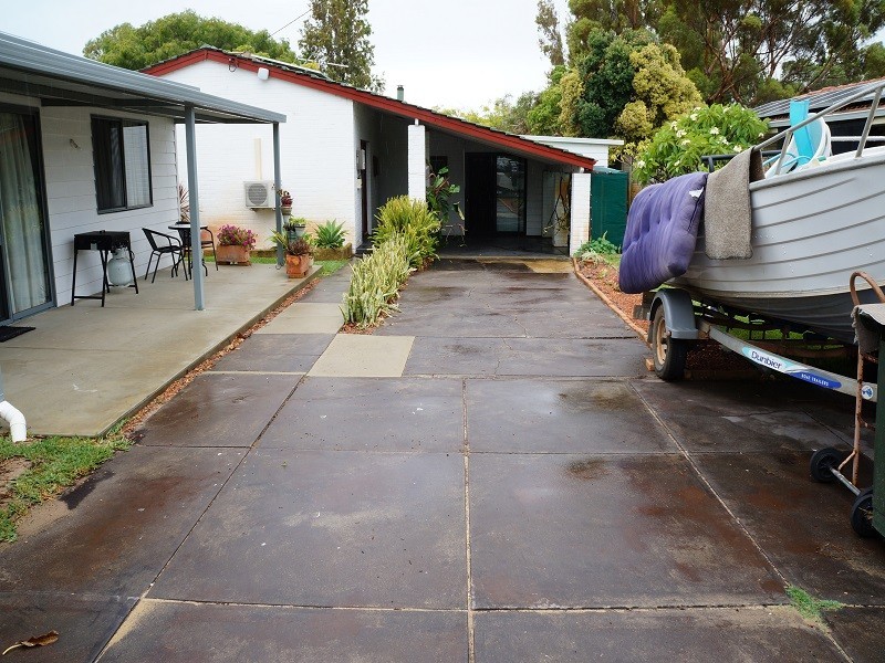 68 Cygnus Street, Rockingham WA 6168