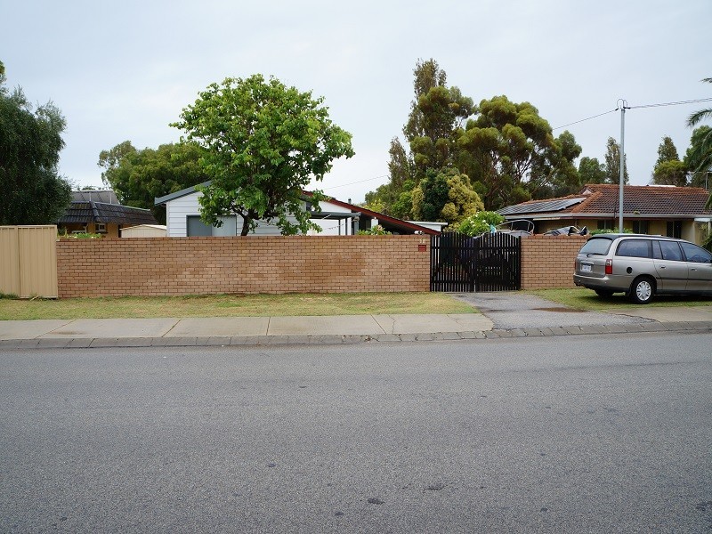 68 Cygnus Street, Rockingham WA 6168